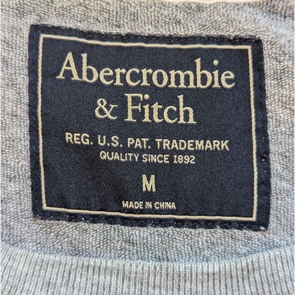 Abercrombie & Fitch Velour Sleeves T-Shirt Nostalgiacore Preppy Athleisure MD - Picture 2 of 10